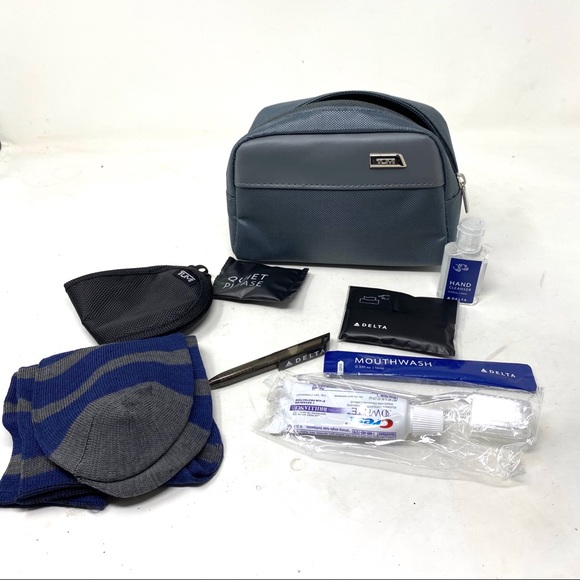 Tumi Accessories Tumi Delta Small Toiletry Bag Poshmark